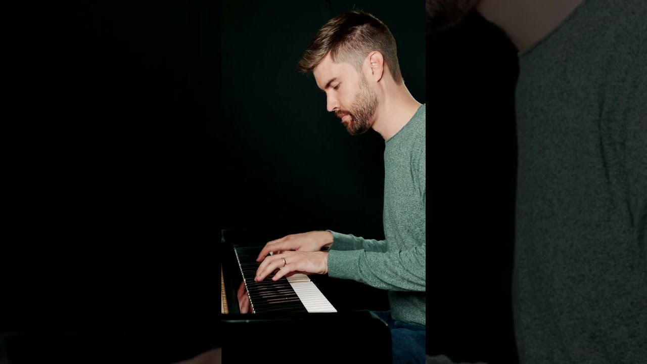 Enigma - Piano - Jacob LaVallee adlı videoyu YouTube'da izle Enigma - Piano - Jacob LaVallee adlı videoyu YouTube'da izle