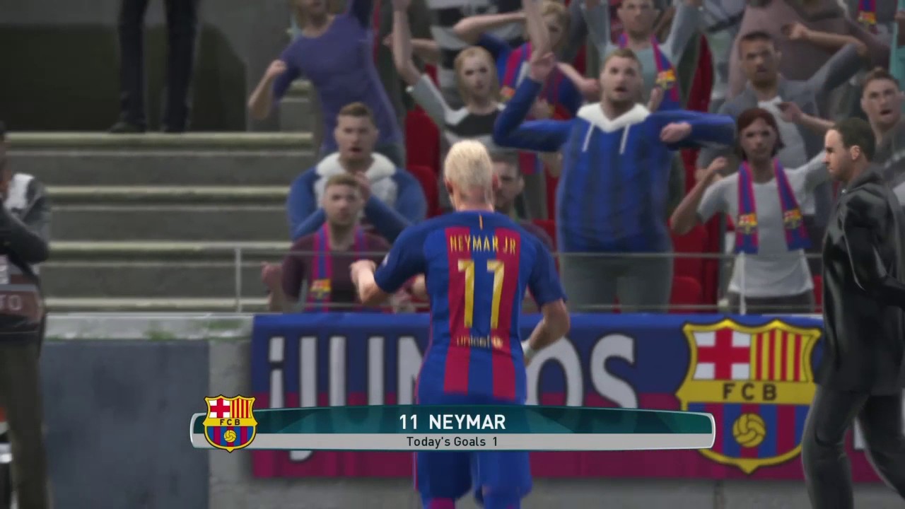 Funny moments in gaming footbal PES 2017