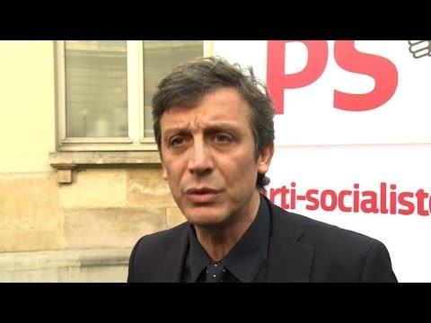 Assouline : l'UMP est "un complot permanent pour elle-même"