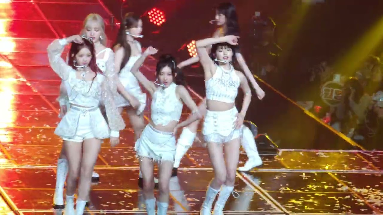 IVE  ROYAL - SHOW WHAT I HAVE