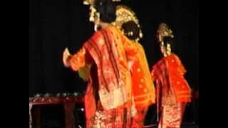 tari sapu tangan.DAT