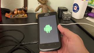 This was one of the phones of 2012 / ZTE Avid 4G Retrospec