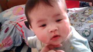 豬B 叫爸爸起床 (2011/3/26)