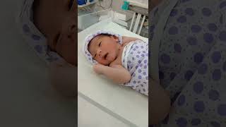 neonatalcare infant cutebaby beautifulbaby newborn funny adorablebaby newbornbaby ???☘️⭐?