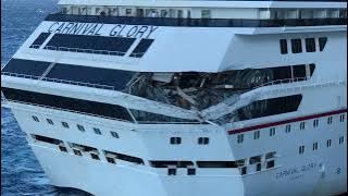 Ship With Severely Damaged Part Still Stays Afloat With Passengers Onboard - 1284571-1