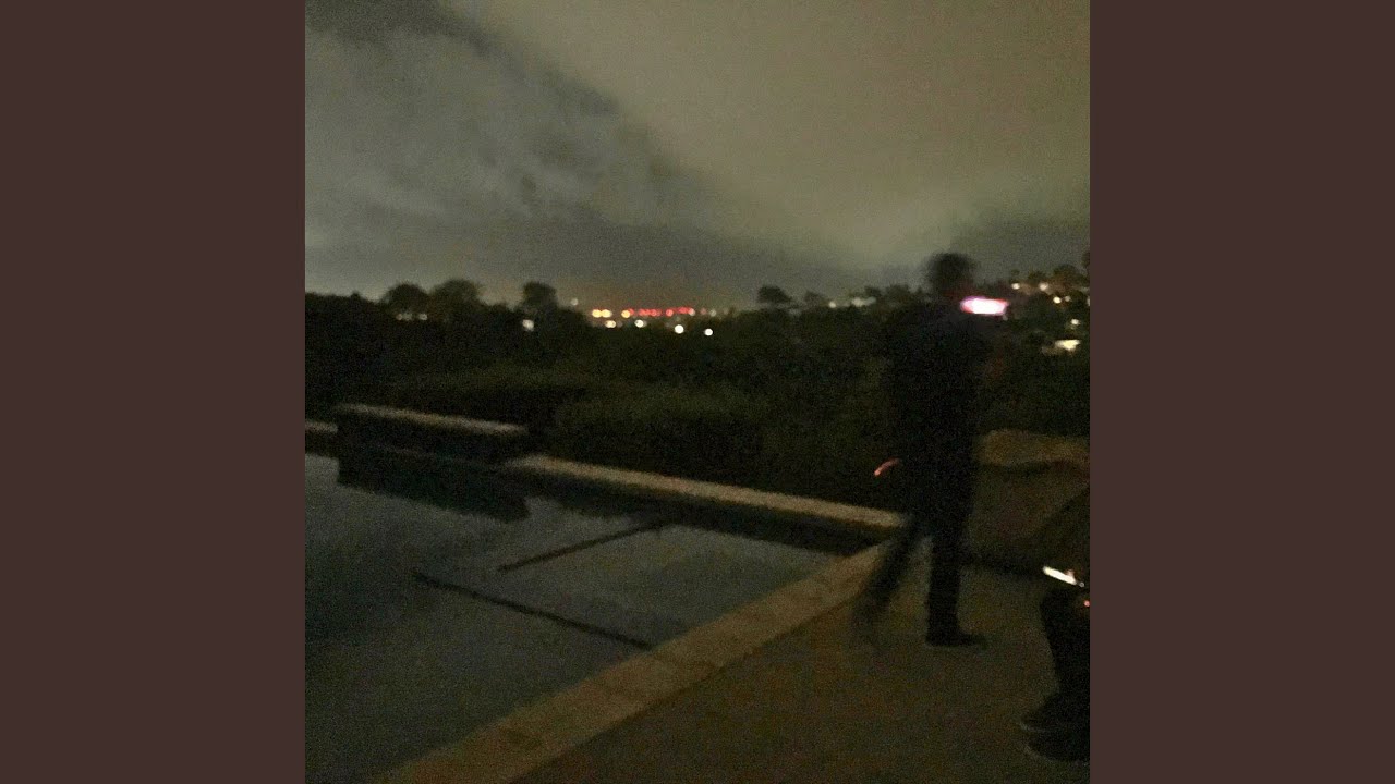 Guarda Brique su YouTube Guarda Brique su YouTube