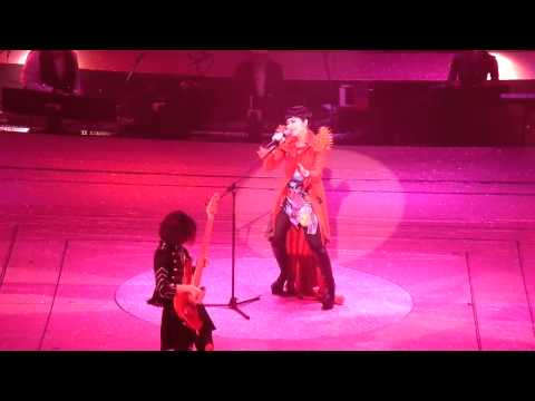 Ladies & Gentlemen 楊千嬅世界巡迴演唱會 October 11, 2010 抬起我的頭來