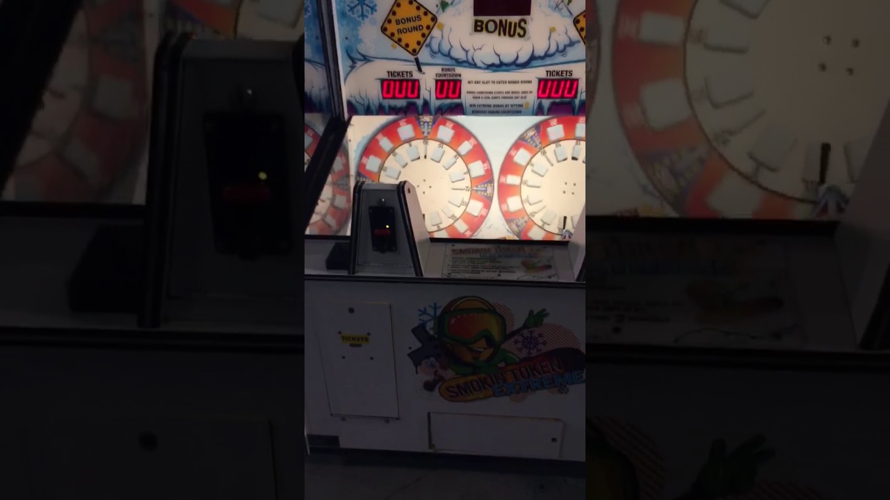 Smokin' Token Redemption Game, Item 3014 - YouTube