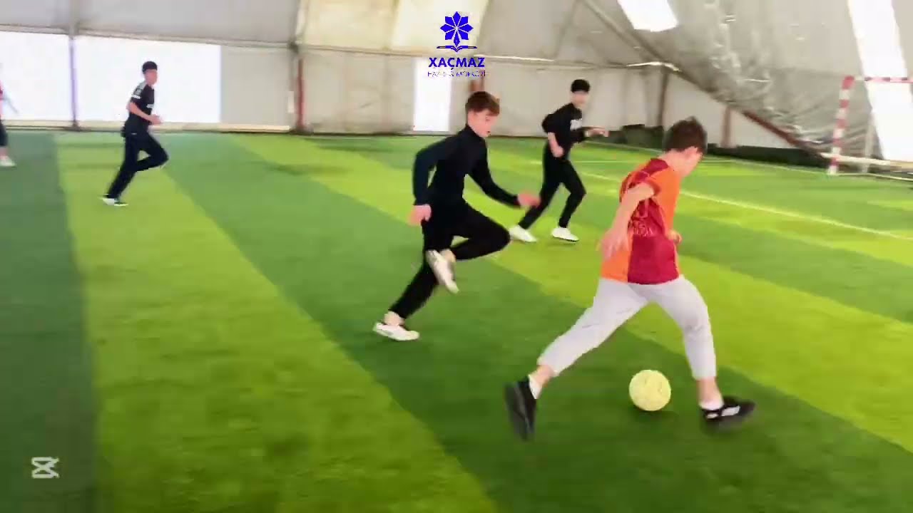 8-ci siniflərimiz arası futbol yarışı-( 182-183 )