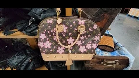 LOUIS VUITTON CHERRY BLOSSOM BAG? My 1st time at t...