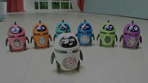 [How to Play] YCOO Follow me Droid Robot Demo Video by Silverlit Toys