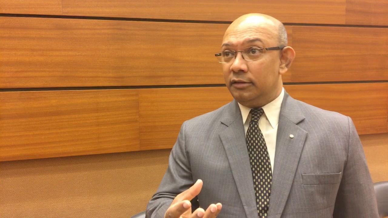 Minister Sinatambou How To Stimulate Science Technology And Innovation Youtube