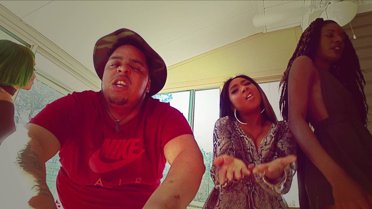 lost-god-bomb-official-video-prod-by-danny-wolf