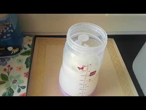 How I prepare my baby's bottle with Gerber rice cereal