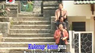 Video thumbnail of "AKU ORANG TAK PUNYA   Trio Ambisi"