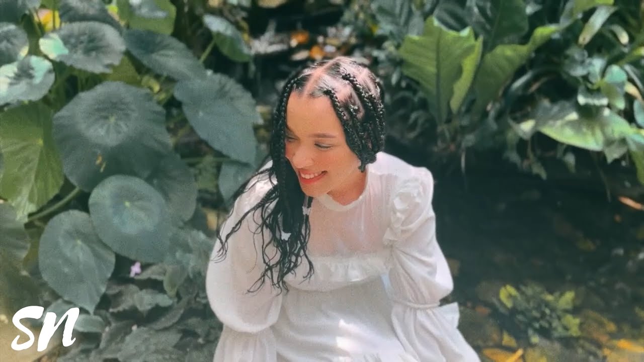 Watch Sarah Nathalié ‘butterfly’ MV on YouTube Watch Sarah Nathalié ‘butterfly’ MV on YouTube