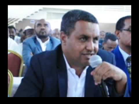 ቪዲዮ: የመደመር መጠን ሞዴል ለመጽሔት በብራዚል ውስጥ ኮከብ ሆኗል