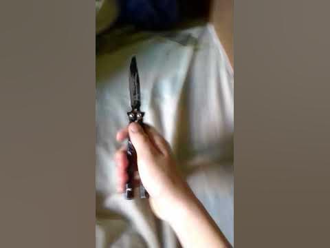 трюк с ножом бабочкой - YouTube