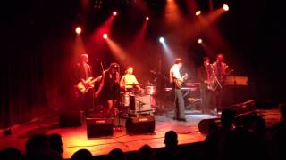 Nick Waterhouse - Don&#39;t You Forget It (Allah Las cover, Live at Mezz, Breda)