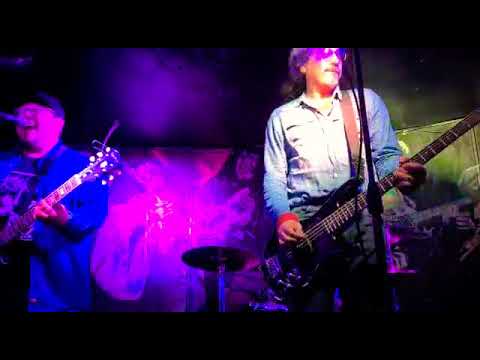 IN BLOOM pennyroyal tea tributo nirvana, concepcion, chile