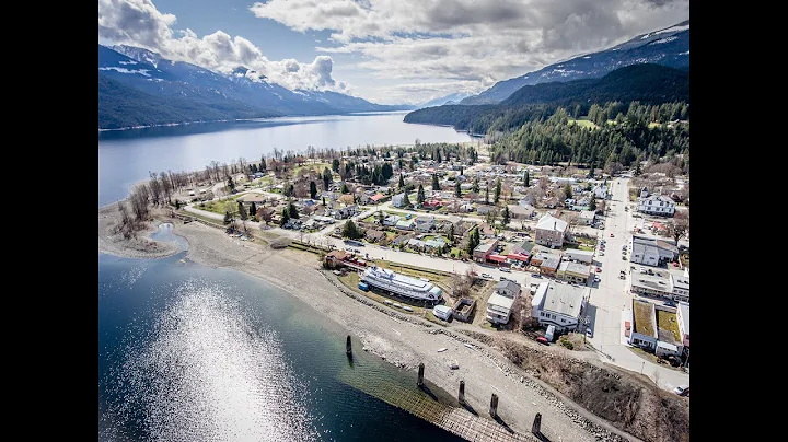 Kaslo BC - Kootenay Style