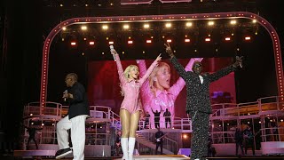 Download Lagu Sabrina Carpenter , Earth, Wind \u0026 Fire - Let’s Groove / September MP3 Download Lagu Sabrina Carpenter , Earth, Wind \u0026 Fire - Let’s Groove / September MP3