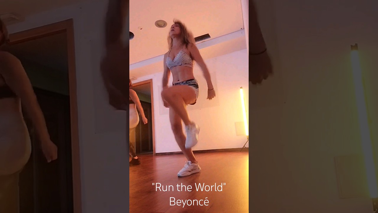 "Run the World" Beyoncé 