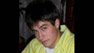 Ryne Sanborn = sex on legs!