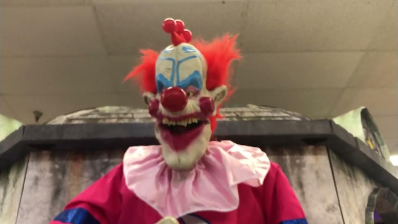 Spirit Halloween Store Tour 2023 YouTube