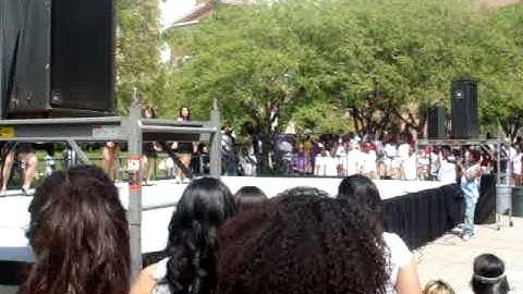 Lambda Theta Alpha-MDA1 Stroll Team-UMD Block Show pt.1