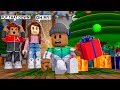 My Parents CAUGHT Me Opening CHRISTMAS Gifts... (Roblox)
