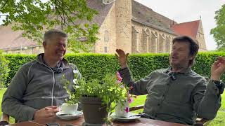 Totlachen mit Kay Ray. Was in 🇩🇪 schief läuft sehr lustig erklärt. Wat ne Wohltat in diesen Zeiten!