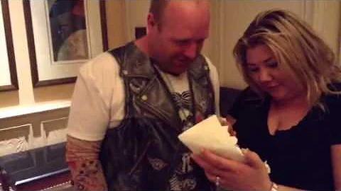 Honeymoon surprise in vegas for daughter Celine di...