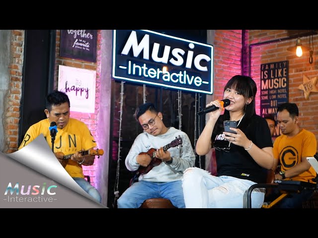 Happy Asmara - Wedi Kelangan (Official Music Live) class=