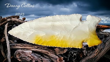 Flintknapping a Mookaite Side Notch Arrowhead