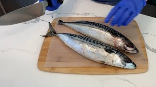 How to Butterfly and Salt a Mackerel in Korean Cuisine