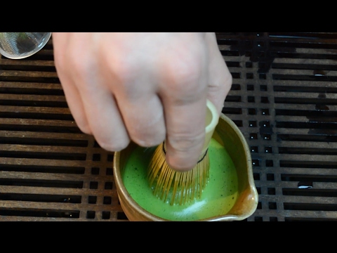 Video: Matcha-teeblaaskoek