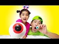 BIG vs SMALL FOOD CHALLENGE 대왕 음식 챌린지 * Quuu
