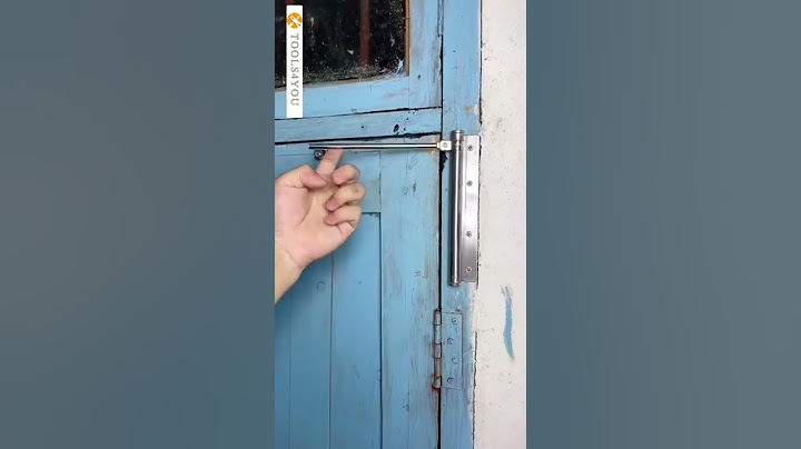 Simple automatic door closer