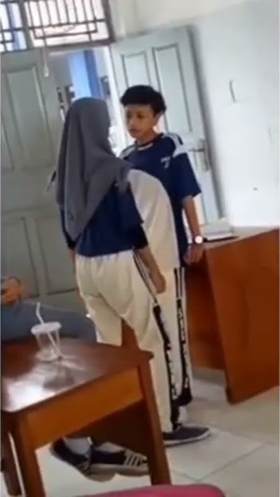 Viral ❗❗ cowok ini sengaja pukul muka ceweknya