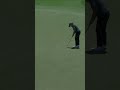 Haeran Ryu takes the solo lead after a killer eagle putt 🦅