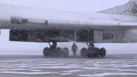 Flying in Arctic on Tu-160 