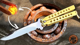 Turning an IRON BALL of Rusty Bearing into a Sharp BUTTERFLY KNIFE