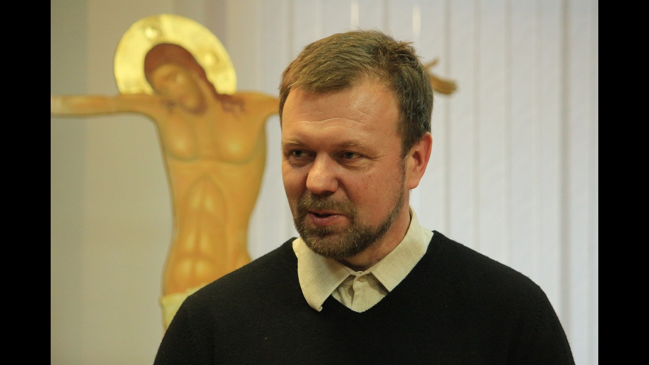 НЕБЕСНОЕ И ЗЕМНОЕ