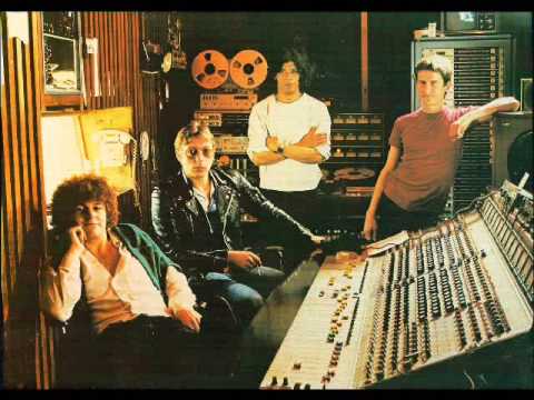Nick Straker Band - Leaving On A Midnight Train Nick Straker Band - Leaving On A Midnight Train