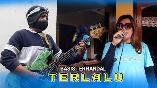 Download Lagu ST-12 Terlalu Erna Bigbos Kecimol Sevilla Record Ft Basis Soman MP3 Download Lagu ST-12 Terlalu Erna Bigbos Kecimol Sevilla Record Ft Basis Soman MP3