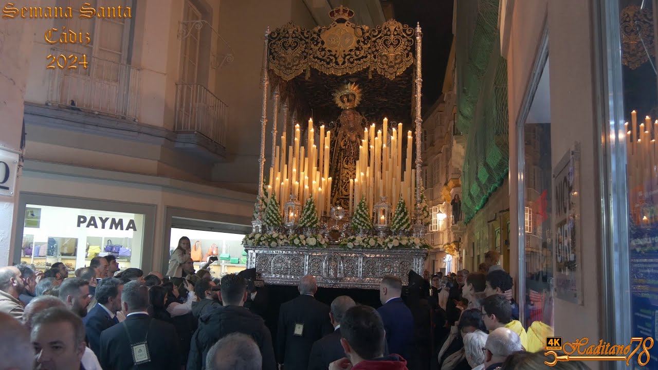 Semana Santa Cádiz 2024 Virgen de los Dolores Servitas por calle Compañía