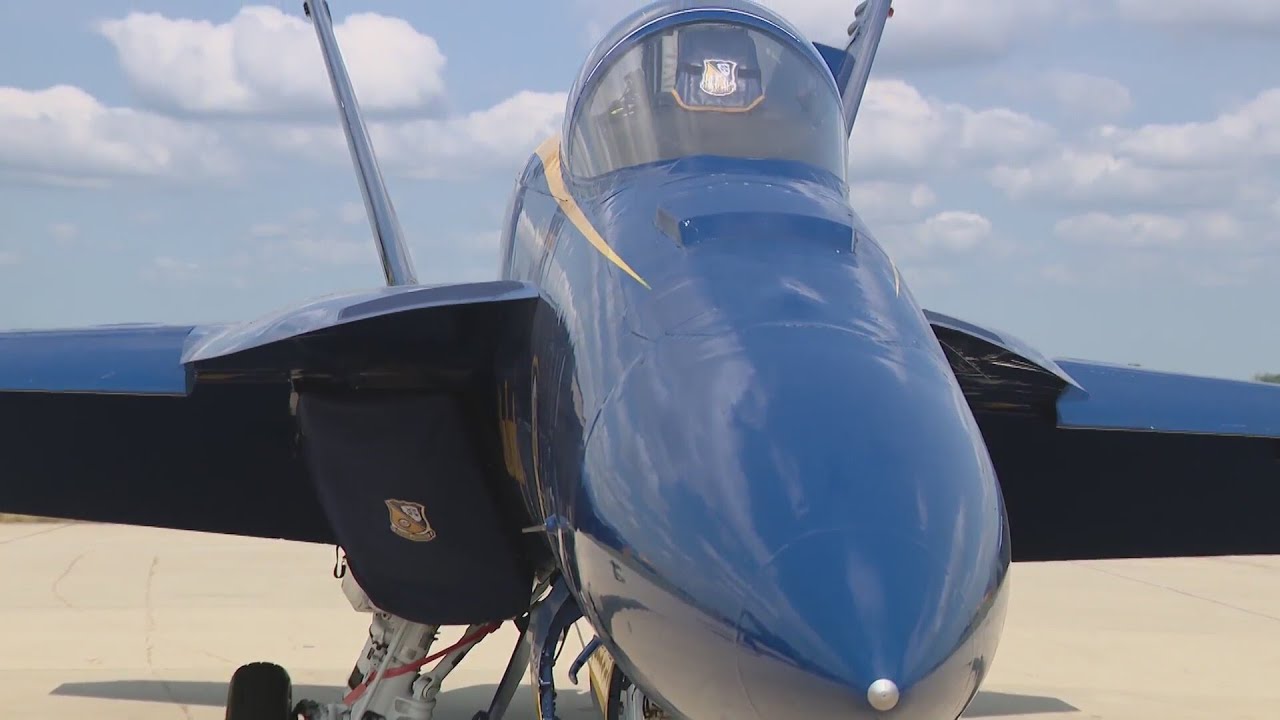 Chicago Air & Water Show kicks off this weekend - YouTube