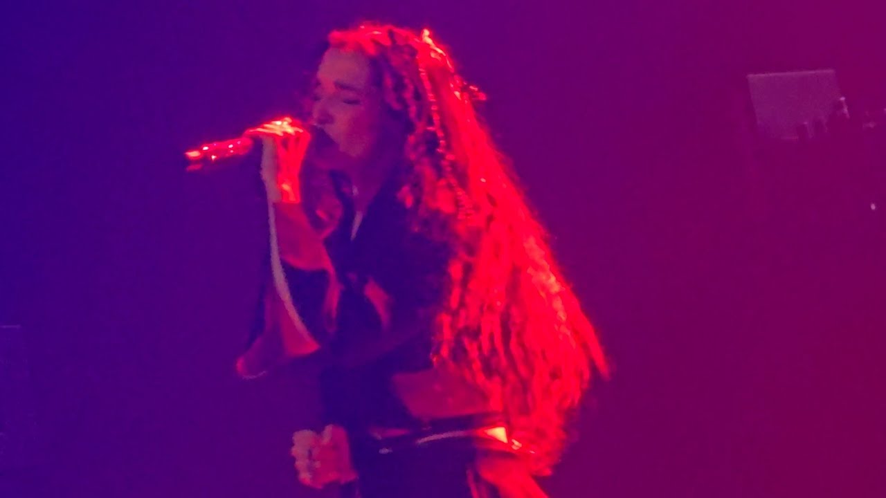 Poppy - the cost of giving up (Live) (The O2 Arena, London, 30/05/2025)