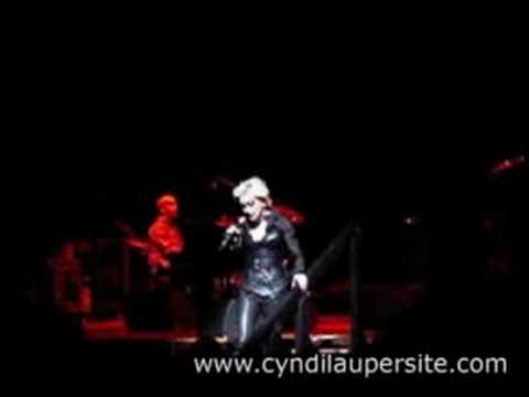 Cyndi Lauper - Above the Clounds Live